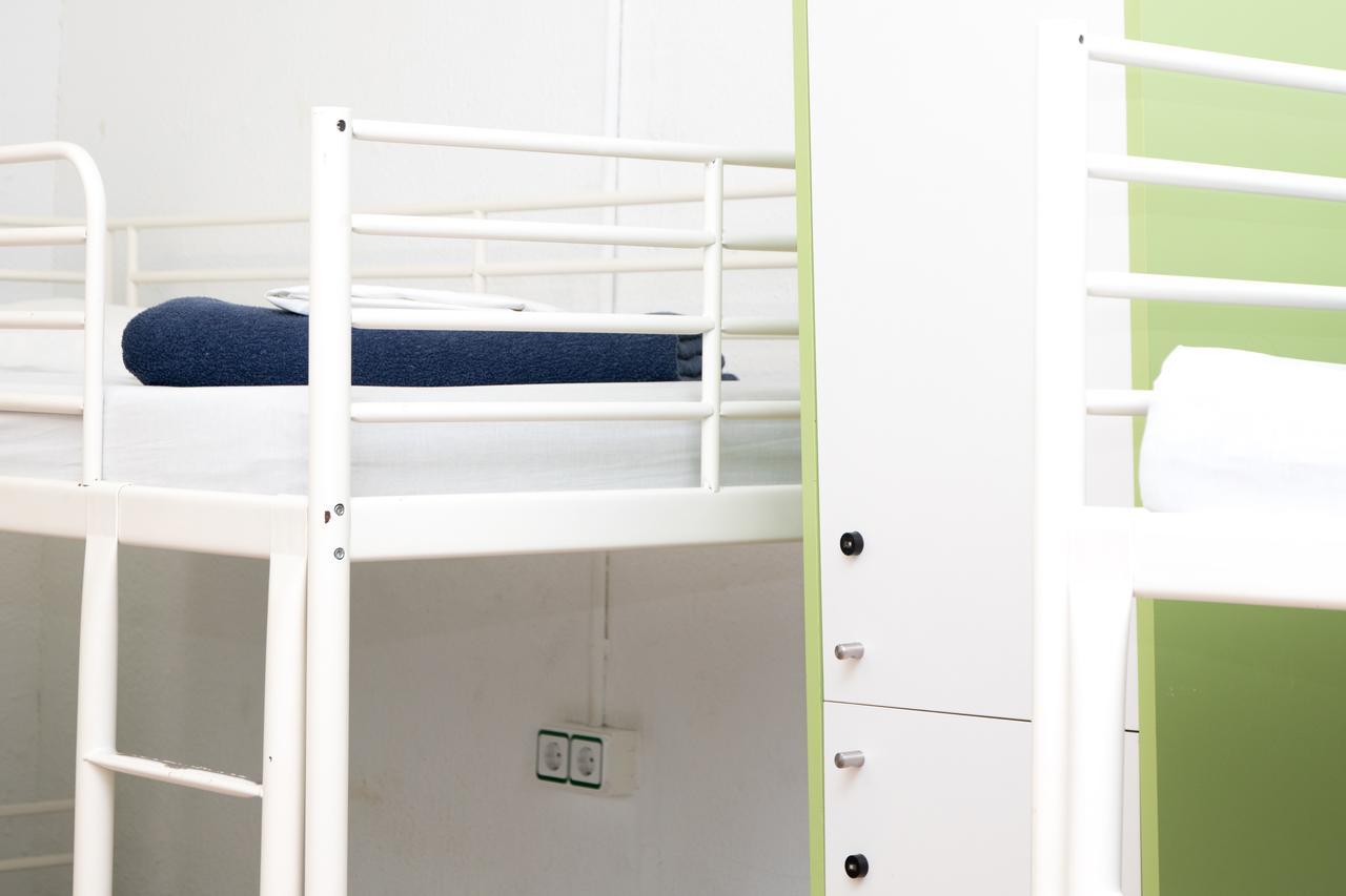 Hostel Sant Jordi *